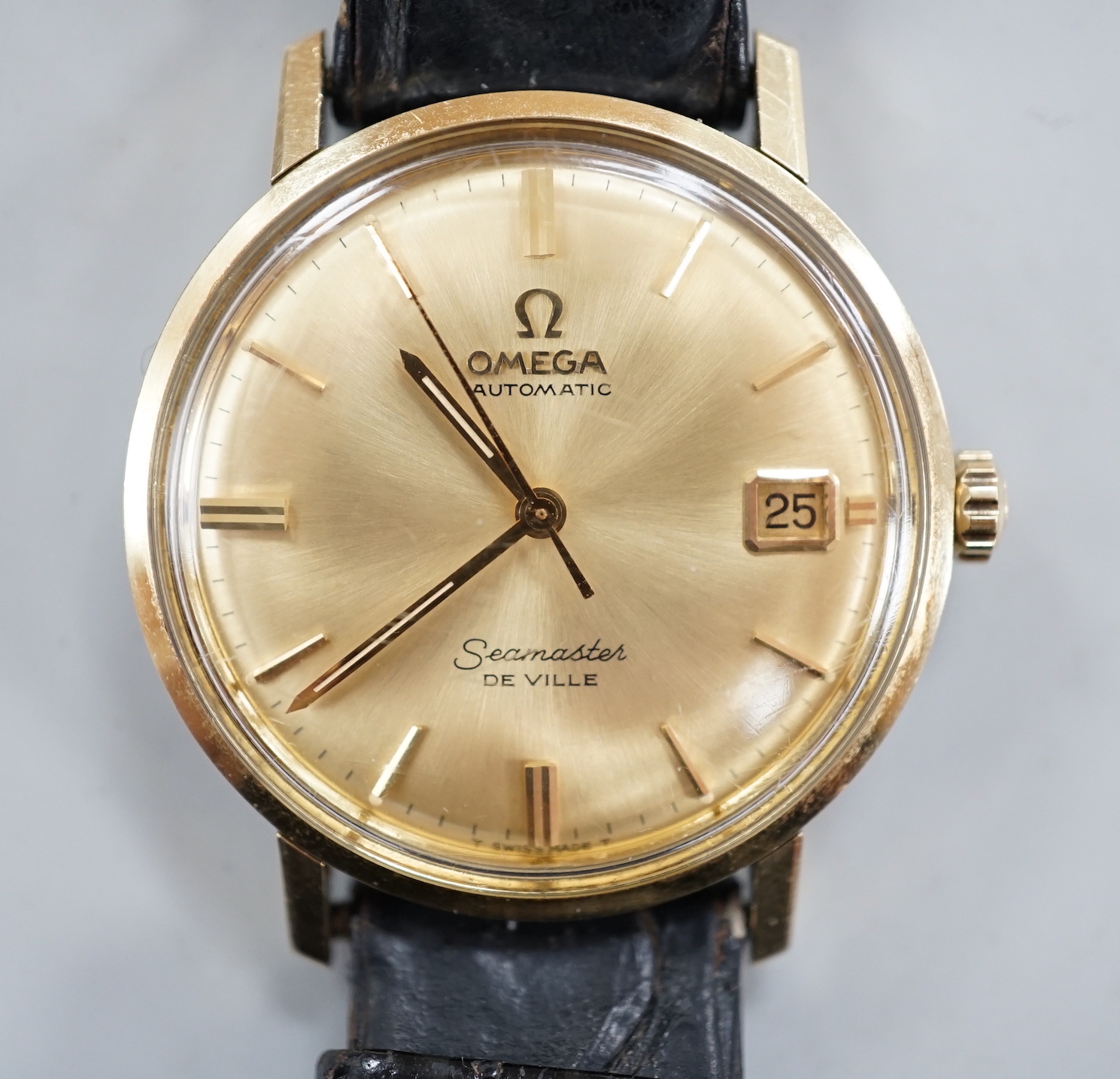 A gentleman's late 1970's steel and gold plated Omega Seamaster De Ville automatic wrist watch, with guarantee booklet, no box.